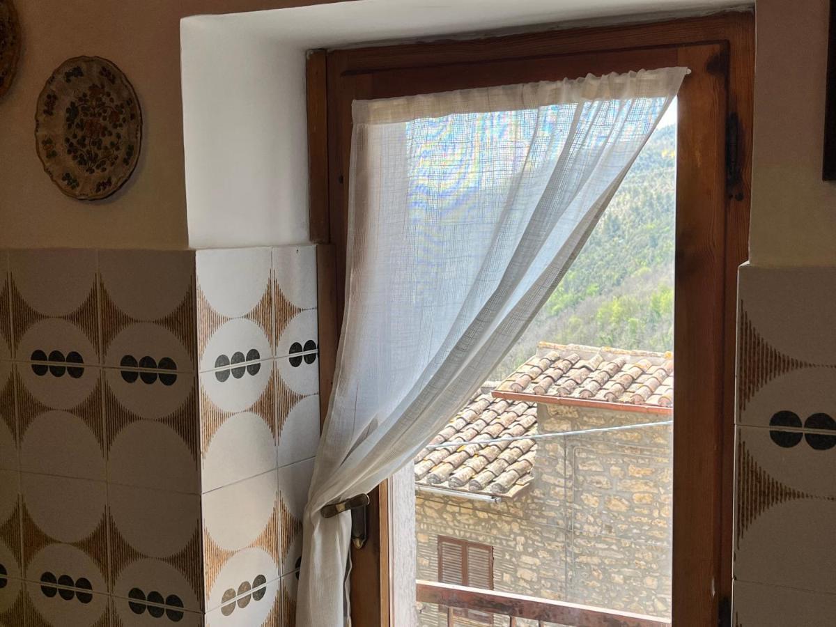 Appartamento A Valle San Martino Di Spoleto Eksteriør billede